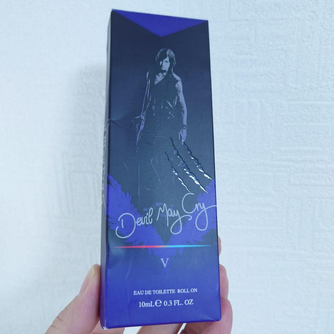 カプコン カフェ×デビル メイ クライ 5 ロールオンパフューム