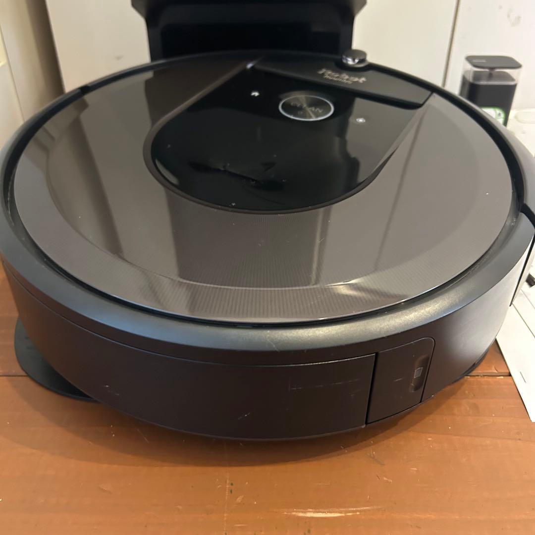 【美品】iRobot ルンバi7+ 分解整備済