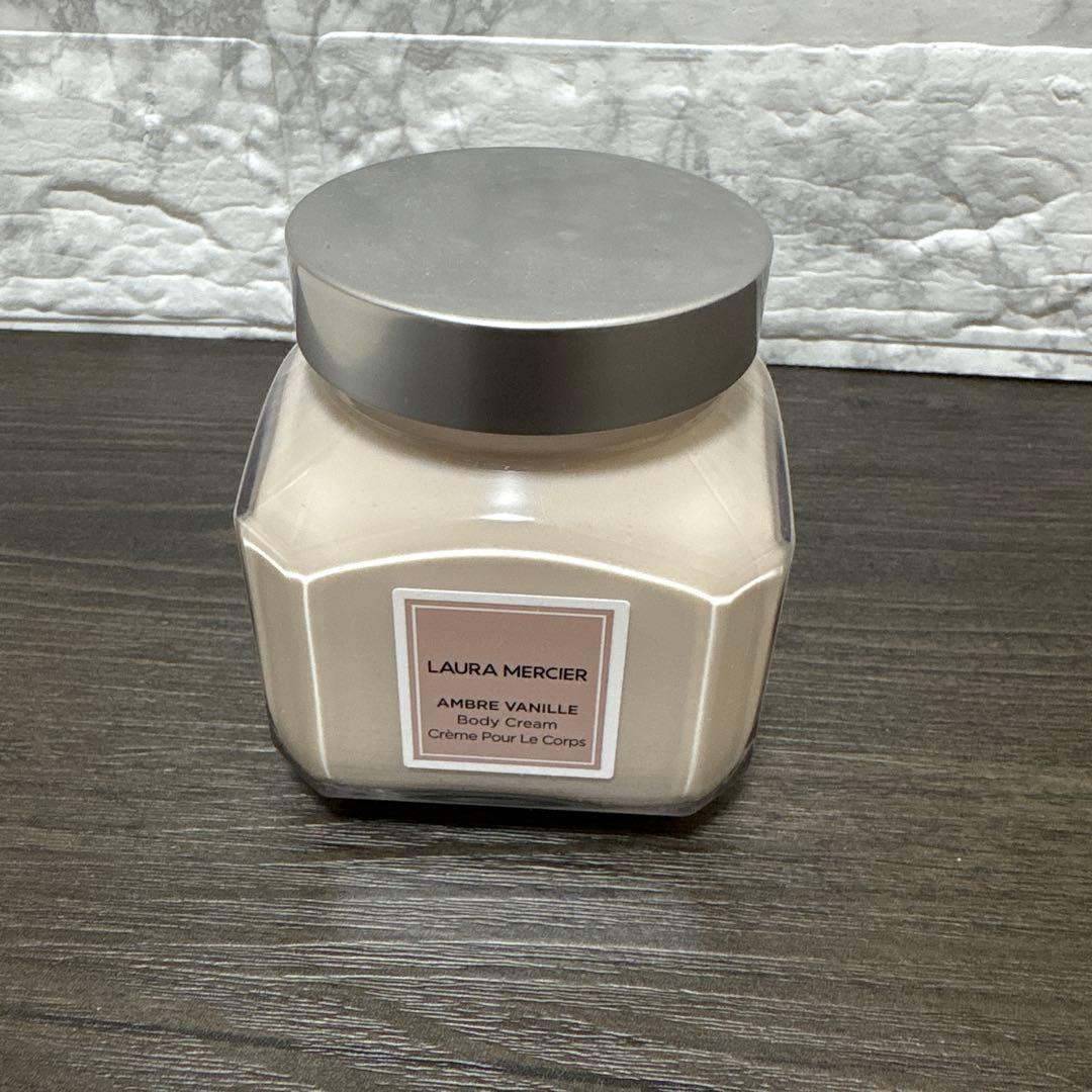 【c-22】laura mercier ボディクリーム アンバーバニラ 200g