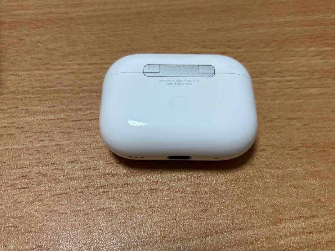 AirPods Pro 第二世代　ケースと左耳のみ