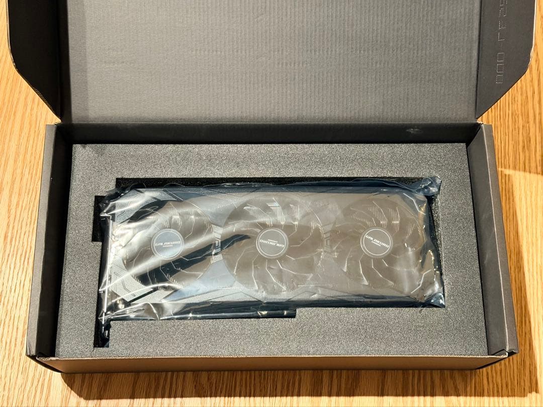 【中古美品】玄人志向 NVIDIA GeForce RTX4070Ti 12GB