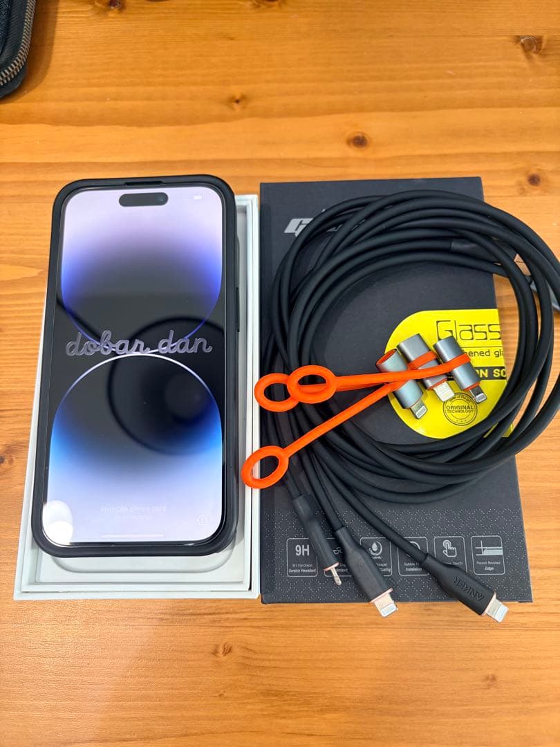 【美品】iPhone14Pro 256GB ブラック ケーブル付