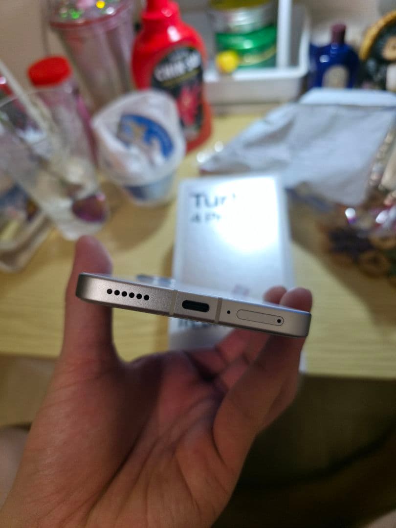 スマートフォン本体 Redmi Tubo4pro 256GB