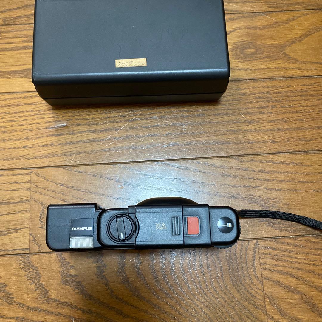 オリンパス　XA A11 フィルムカメラ