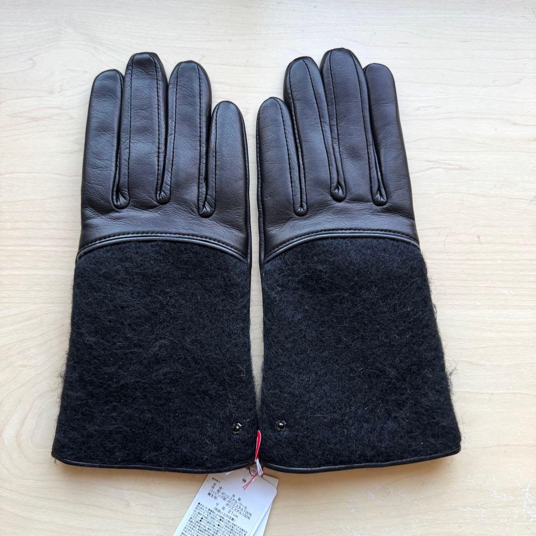 ★新品★アンテプリマ　レザー手袋　ウール切り替え　ストーン　スマホ対応　黒