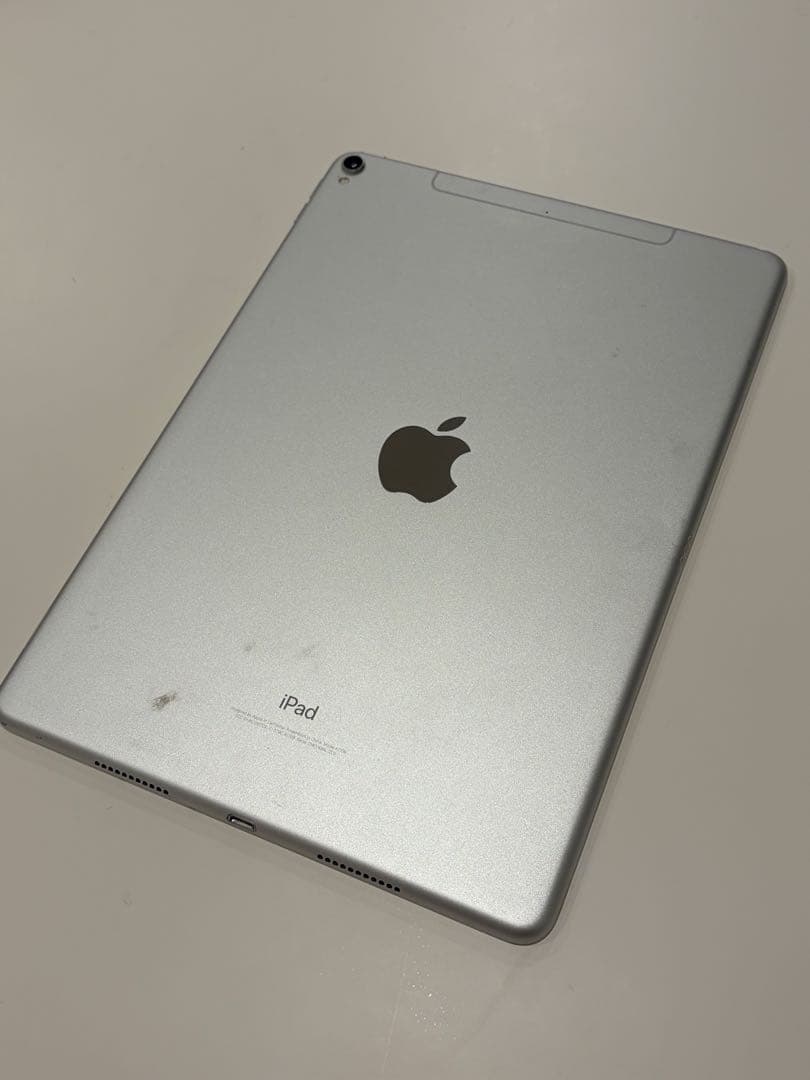 Apple iPad pro A1709 10.5インチ本体