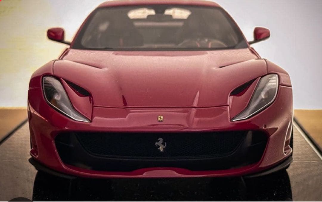 世界限定570台 BBR 1/18 フェラーリ 812superfast試作品？