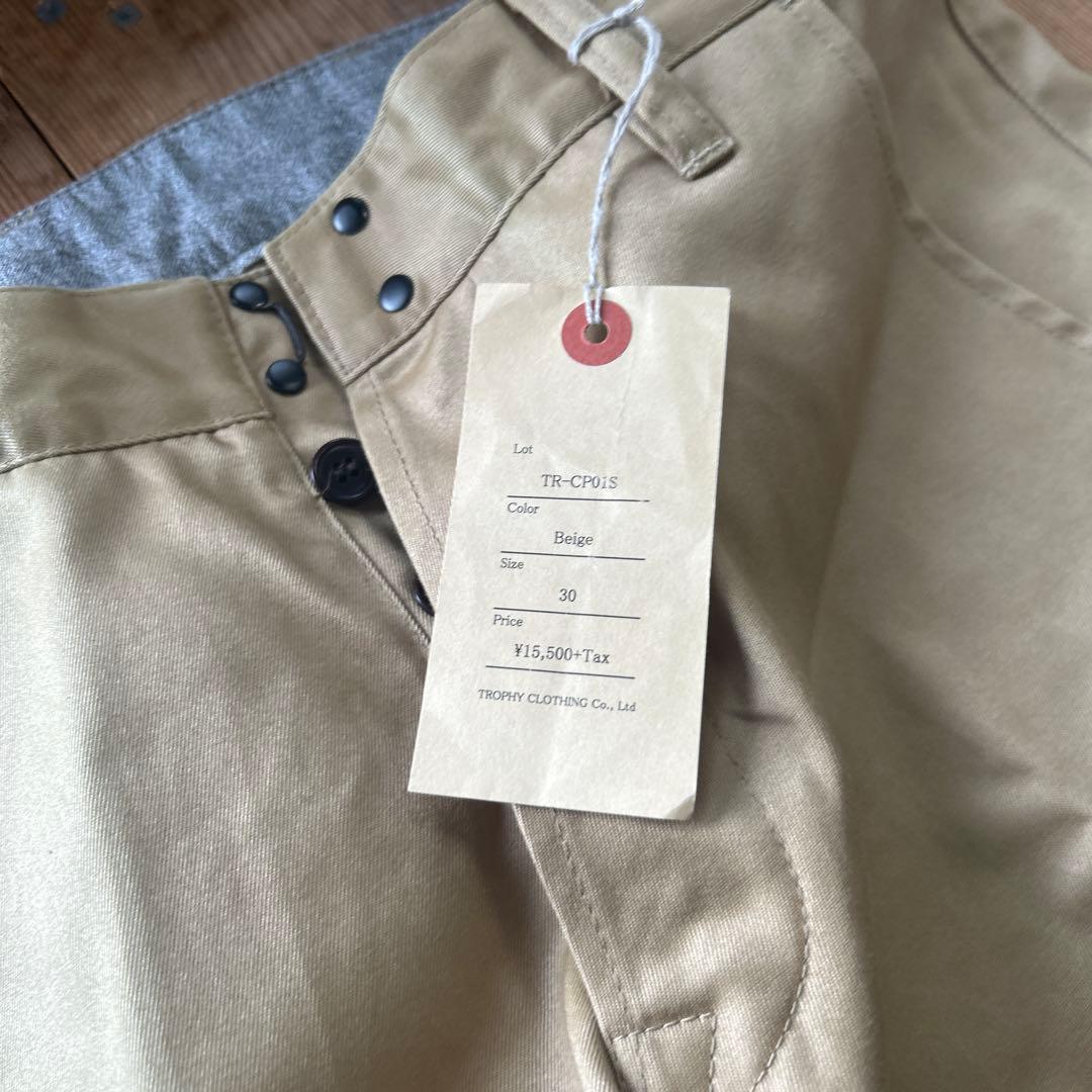 トロフィークロージング　チノパン