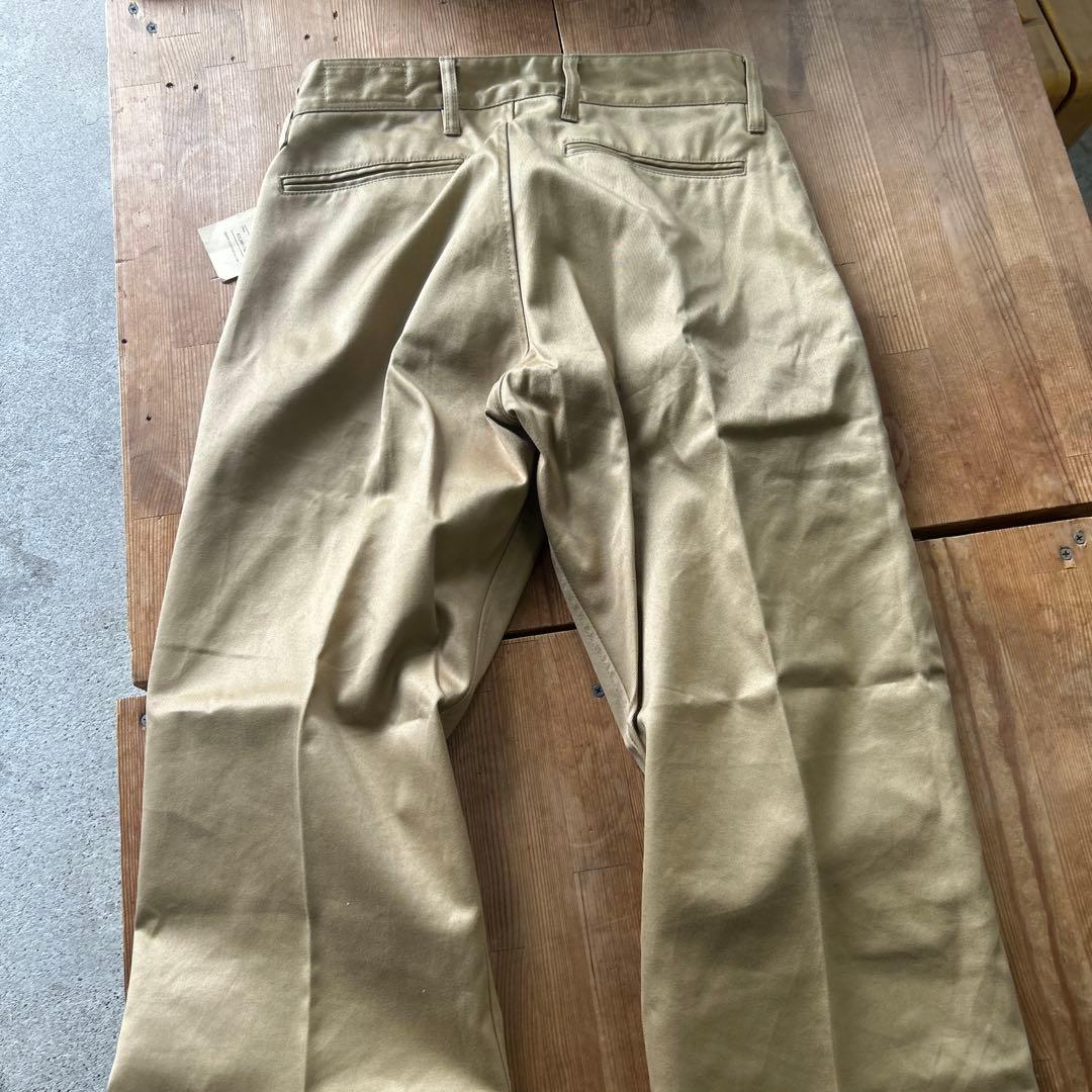 トロフィークロージング　チノパン