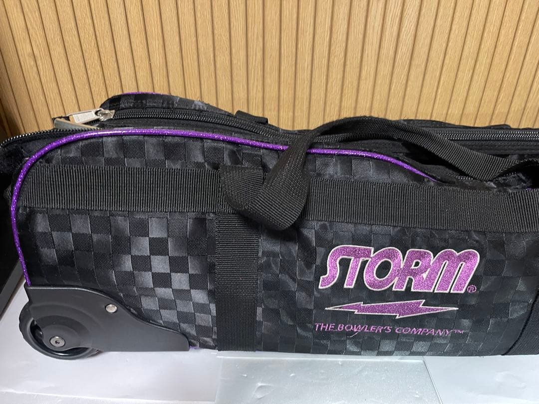 る　STORM ストーム 3ボール ツアーキャリーバッグ ボウリング
