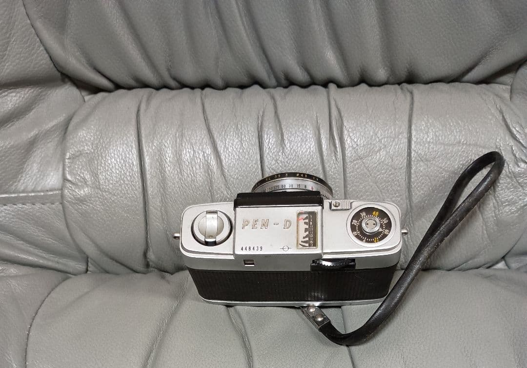 Olympus PEN-D コンパクトフィルムカメラ