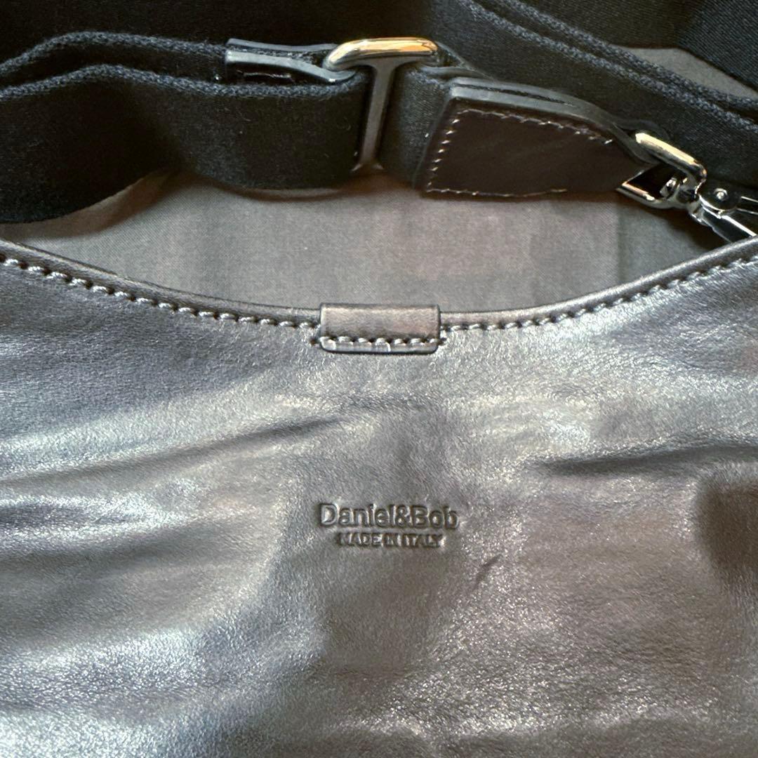 新品　Daniel&Bobダニエル&ボブ　レザーショルダーバッグ RODI