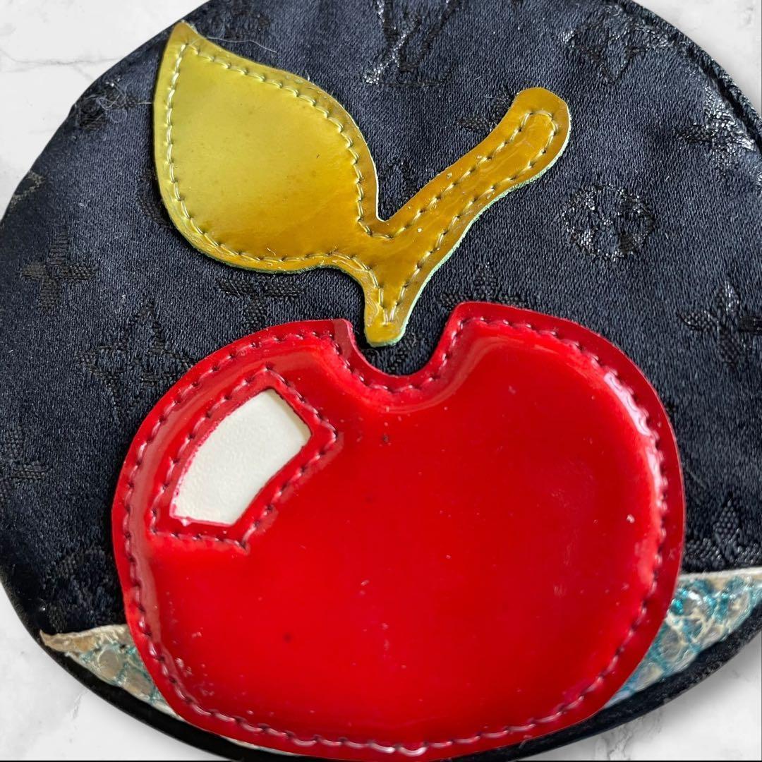 【極美品】LOUIS VUITTON ケース アップル