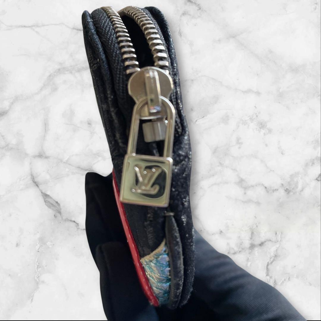 【極美品】LOUIS VUITTON ケース アップル