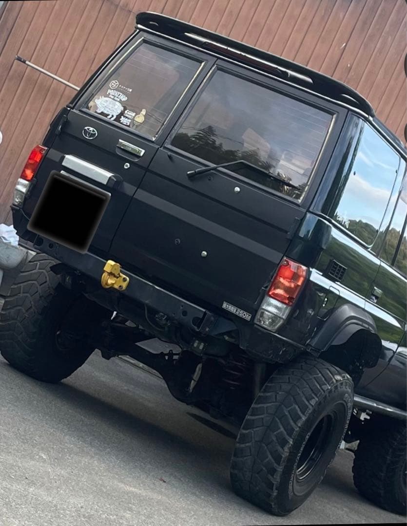 ランドクルーザー70系　リアスポイラー ランクル　ランドクルーザー　78プラド