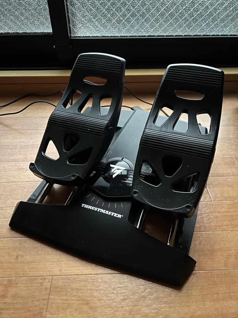 美品 スラストマスター TCA Captain Pack Airbusペダル付き