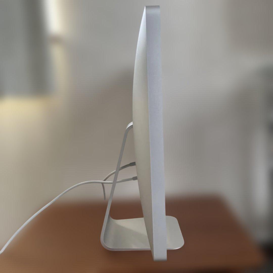 Apple LED Cinema Display 24インチ MB382J/A