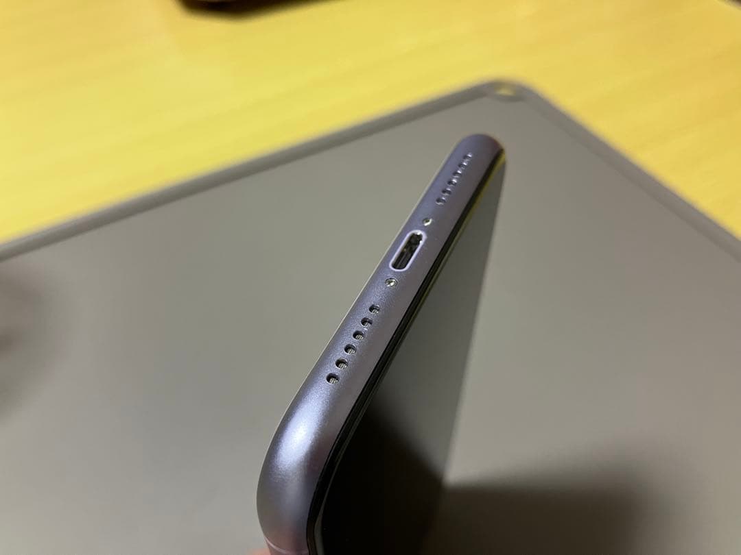 iPhone11 パープル128GB 極美品