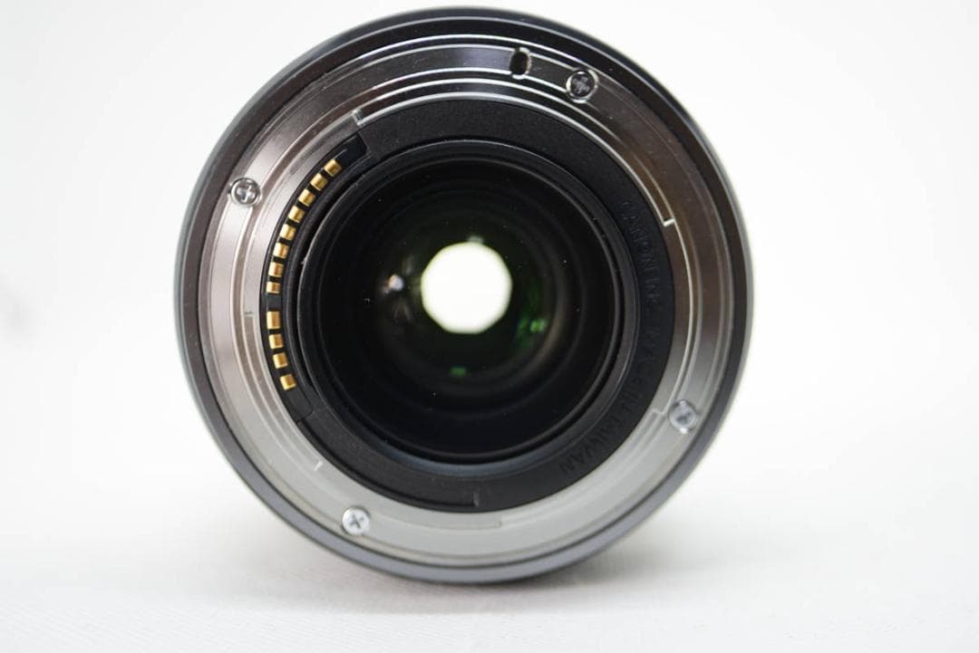 ★良品★CANON キャノン RF 35mm F1.8 マクロ IS STM