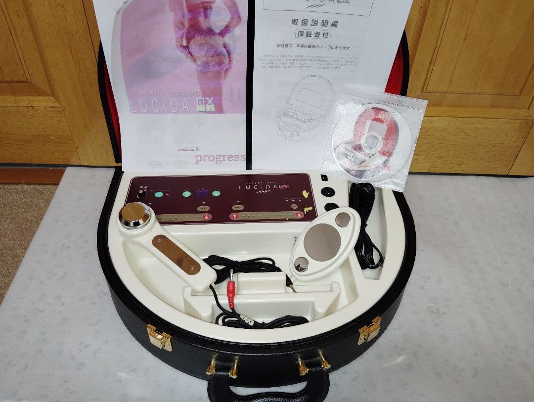 ルシーダDX 多機能美容器＊40万円■超音波低周波イオン導入③