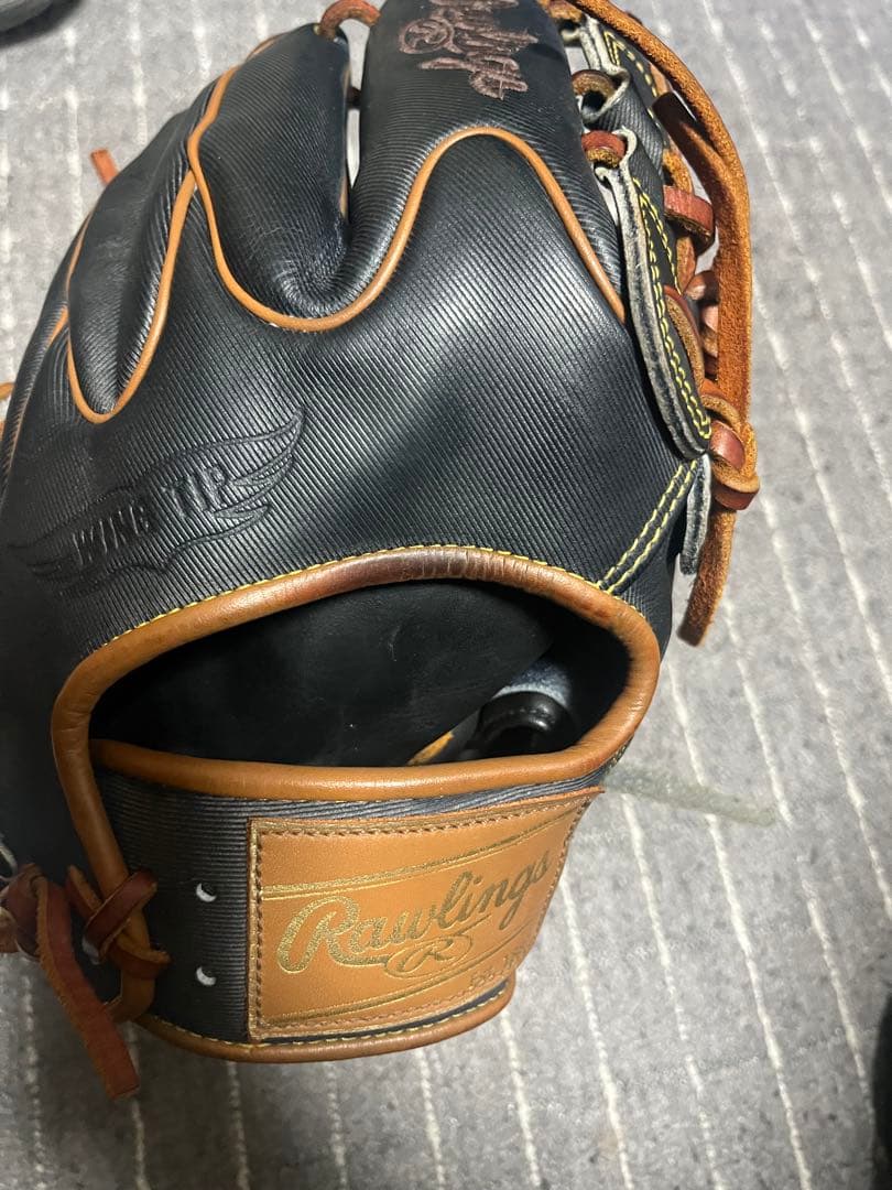 日本未発売ローリングス 硬式 投手用 兼内野手用デニムグラブ