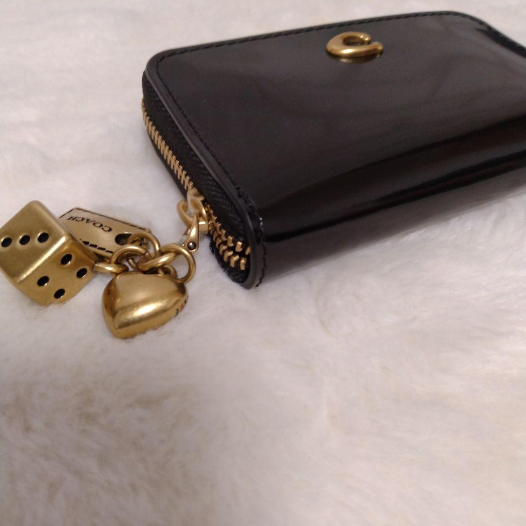 【未使用品】コーチ エッセンシャル スモール ジップ チャーム ウォレット