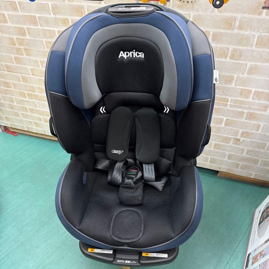 アップリカ　チャイルドシート フォームフィットAB ロングユース