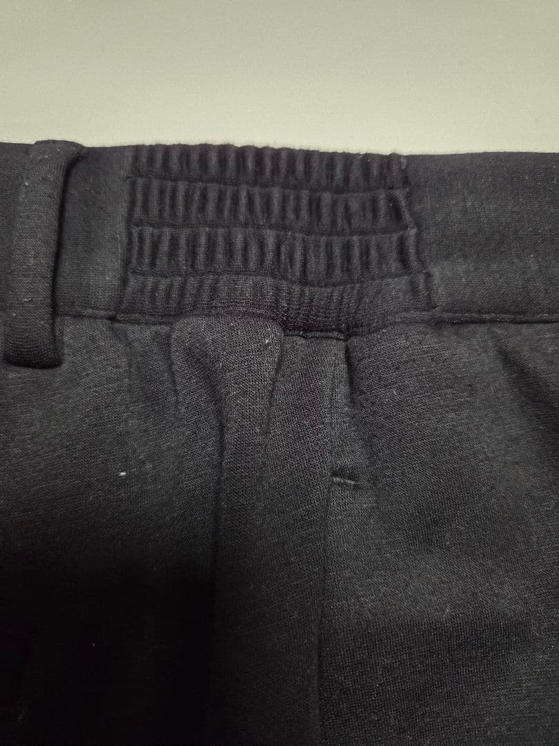 【美品】ジャブスアルキヴィオ　MASACCIO　トロジャージー　黒　46　秋冬