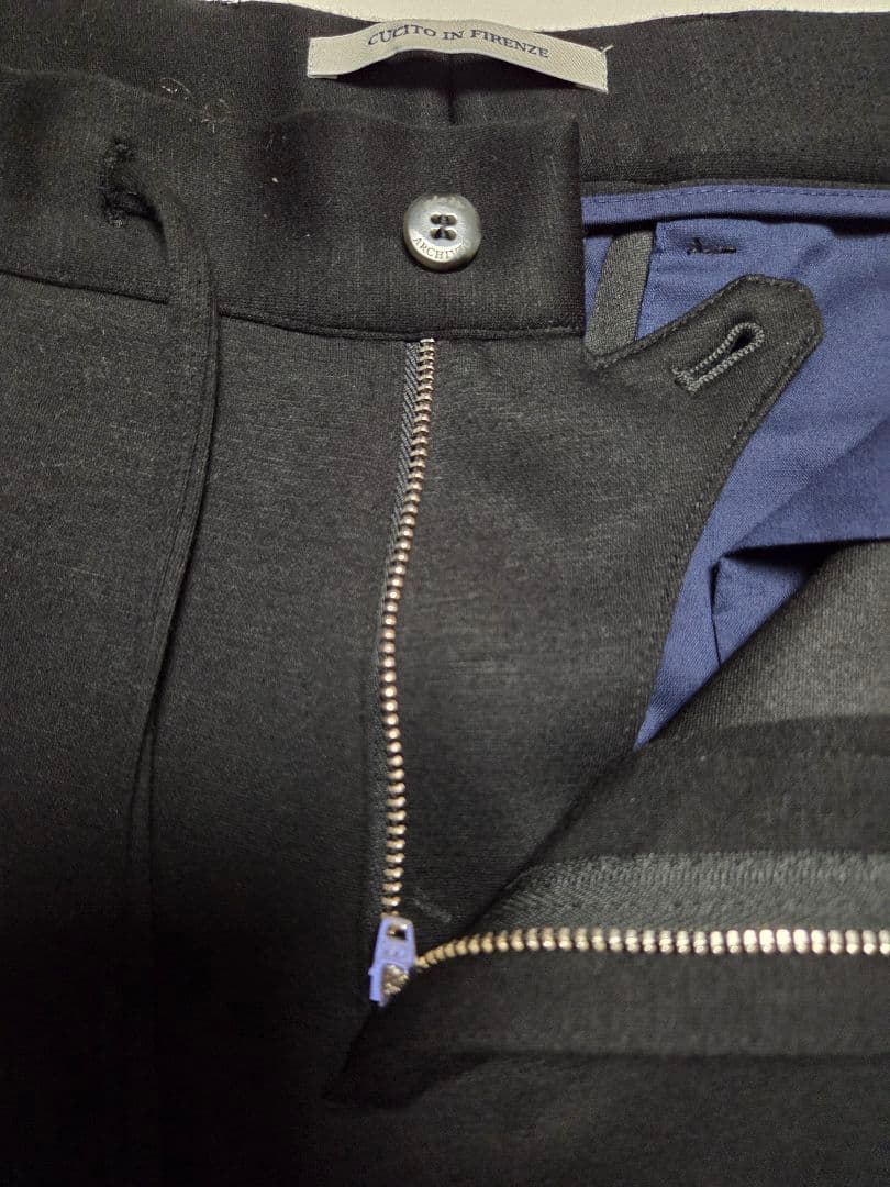 【美品】ジャブスアルキヴィオ　MASACCIO　トロジャージー　黒　46　秋冬