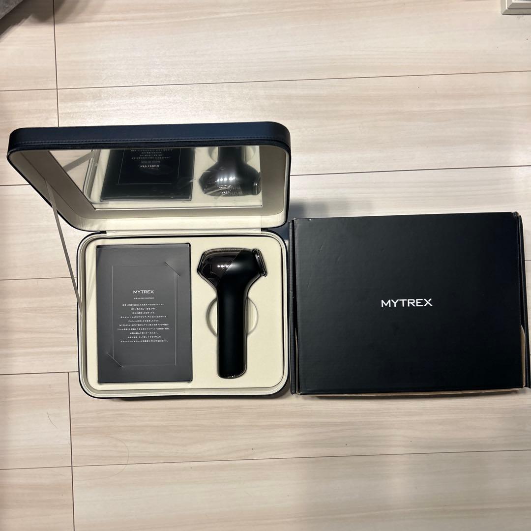 【ラスト値下げ中】新品・未使用品　MYTREX 美顔器 ブラック 取扱説明書付き