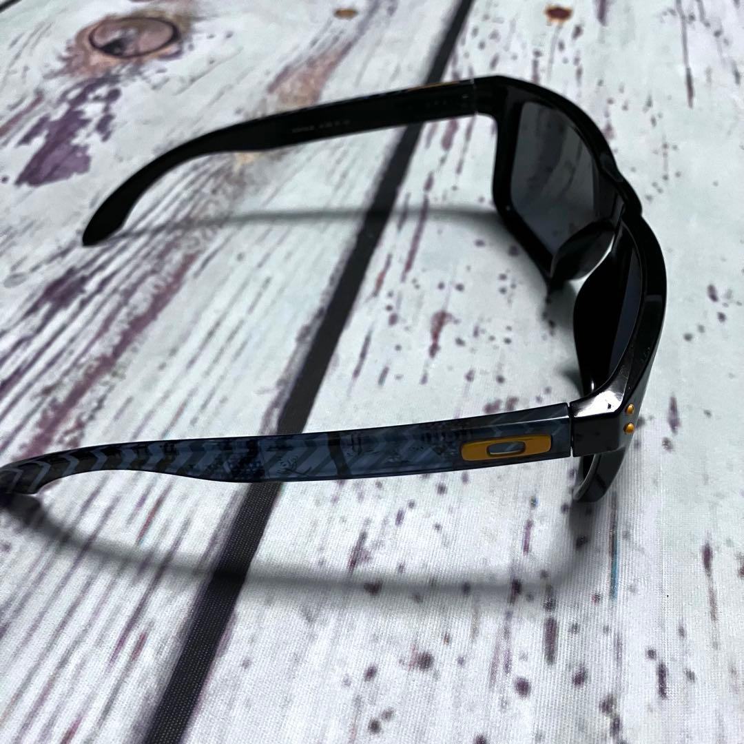【r0】OAKLEY HOLBROOK OO9102-22 偏光サングラス