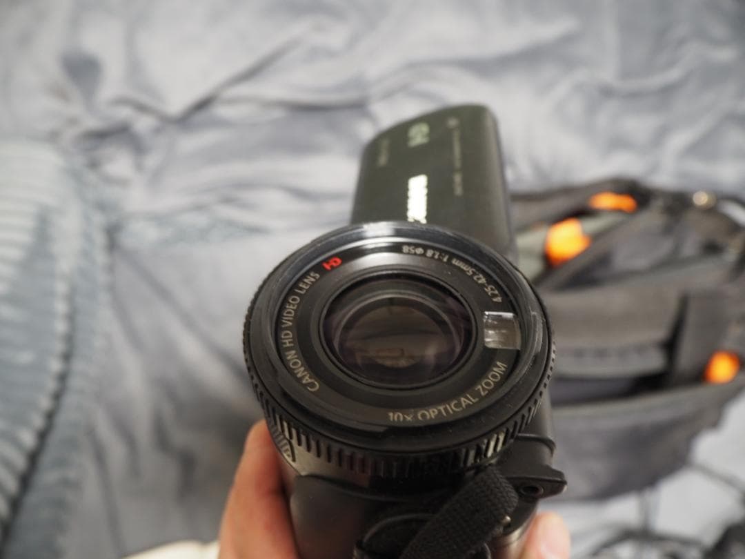 s*3様 【付属品多数】キャノン ビデオカメラ iVIS HF G10 11年製