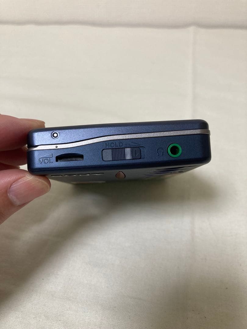 SONY WALKMAN カセットプレーヤー 20周年モデル本体のみ　おまけ付き