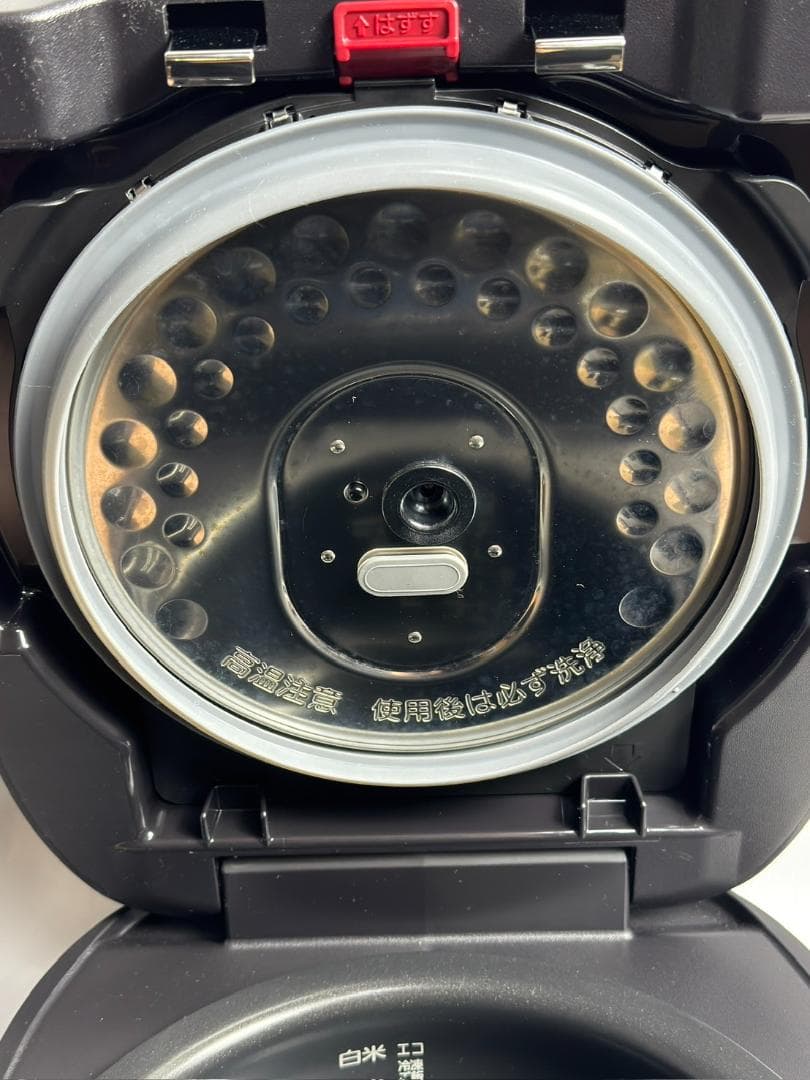 美品　TIGER 圧力IH炊飯器 JPV-C100 ブラック　5.5合 24年製