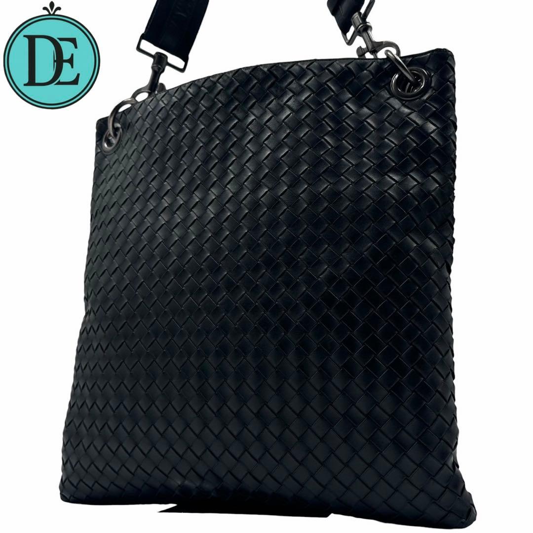 BOTTEGAVENETA ショルダーバッグ イントレチャート レザー 黒