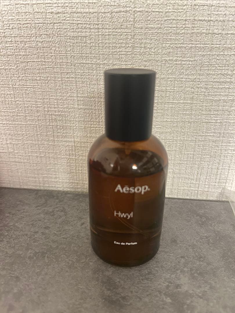 Aesop Hwyl ヒュイル Eau de Parfum 50ml