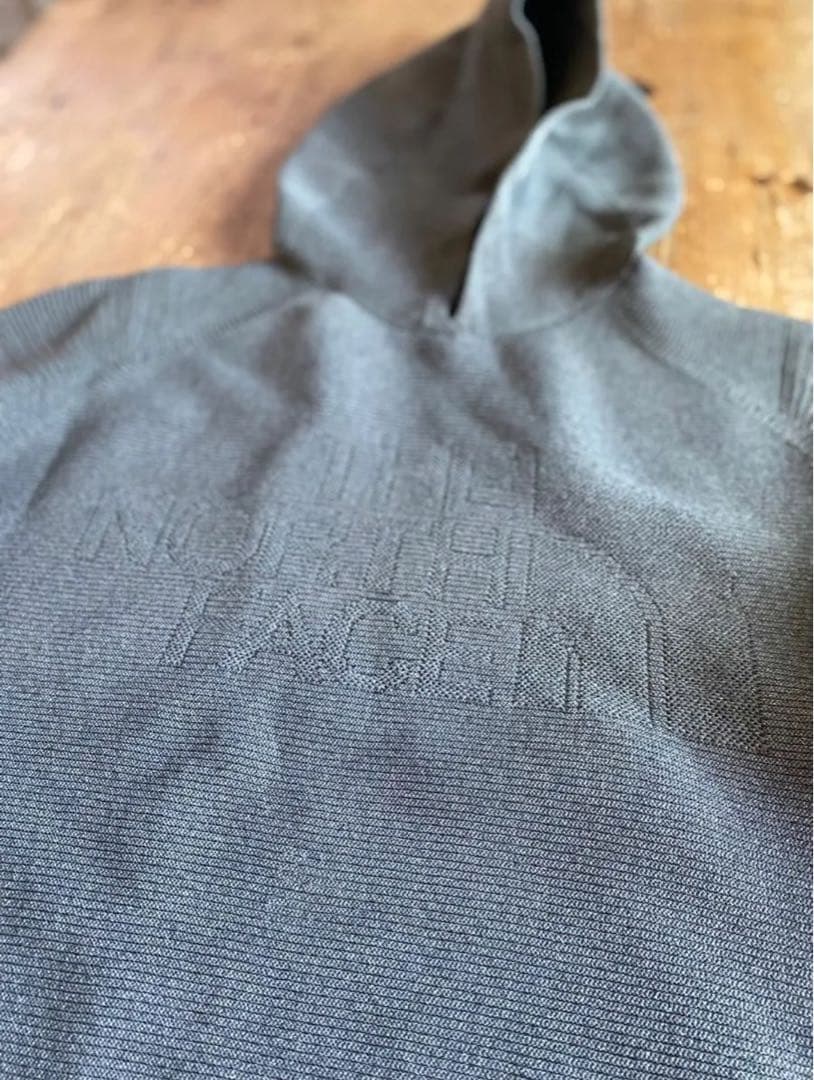 ■美品ノースフェイス　 ニット　メンズ　L　グレー　冬物　キャンプ　パーカー