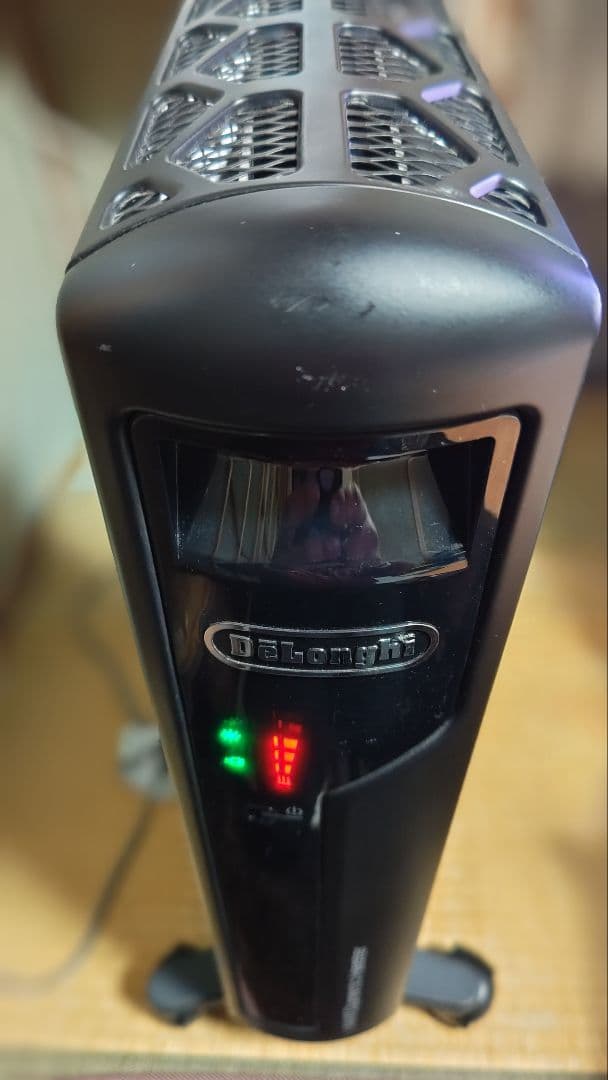 1月24日限定価格！デロンギ マルチダイナミックヒーター MDH09-BK