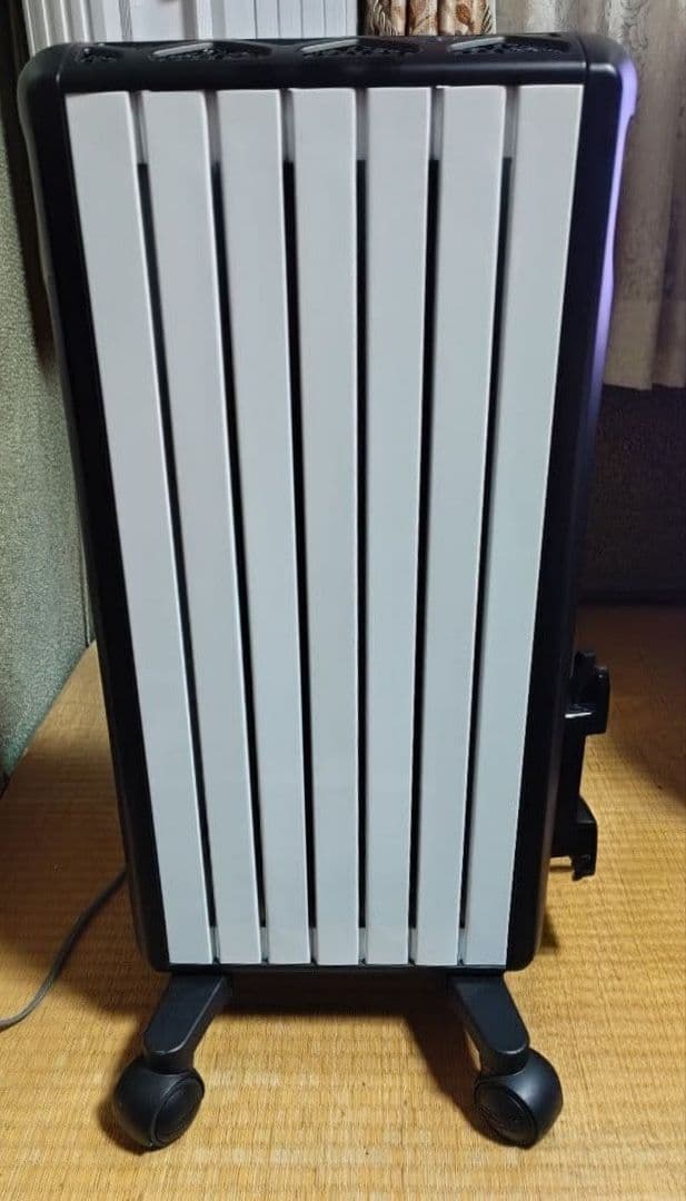 1月24日限定価格！デロンギ マルチダイナミックヒーター MDH09-BK