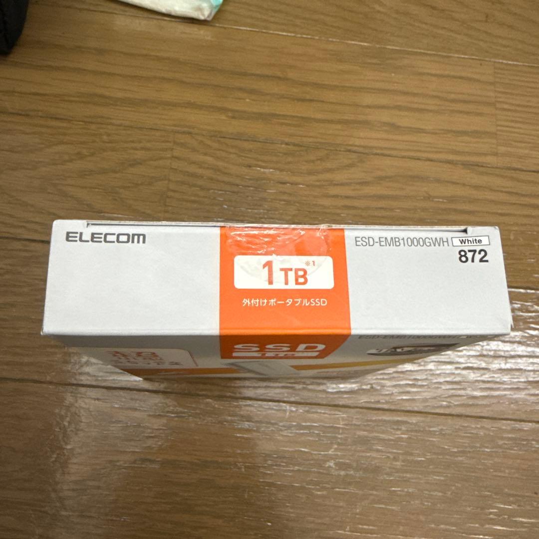 【Fuwari様】ELECOM 1TB外付けSSD ESD-EMB1000GWH
