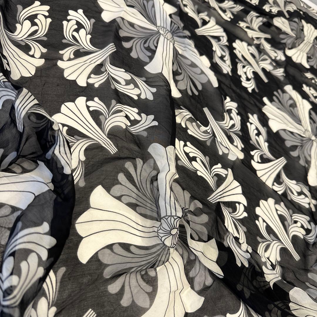 希少chromehearts クロムハーツ　プラスクロス　大判スカーフ