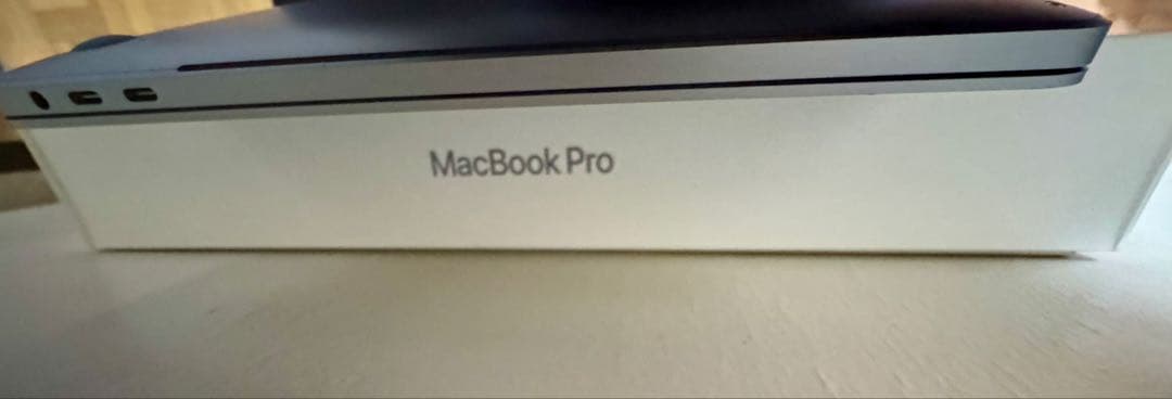 【超美品】MacBook Pro 16インチ2019 i9 64GB 1TB