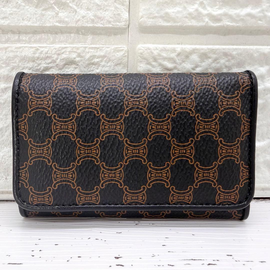 美品✨　セリーヌ　キーケース　6連　レザー　黒マカダム柄