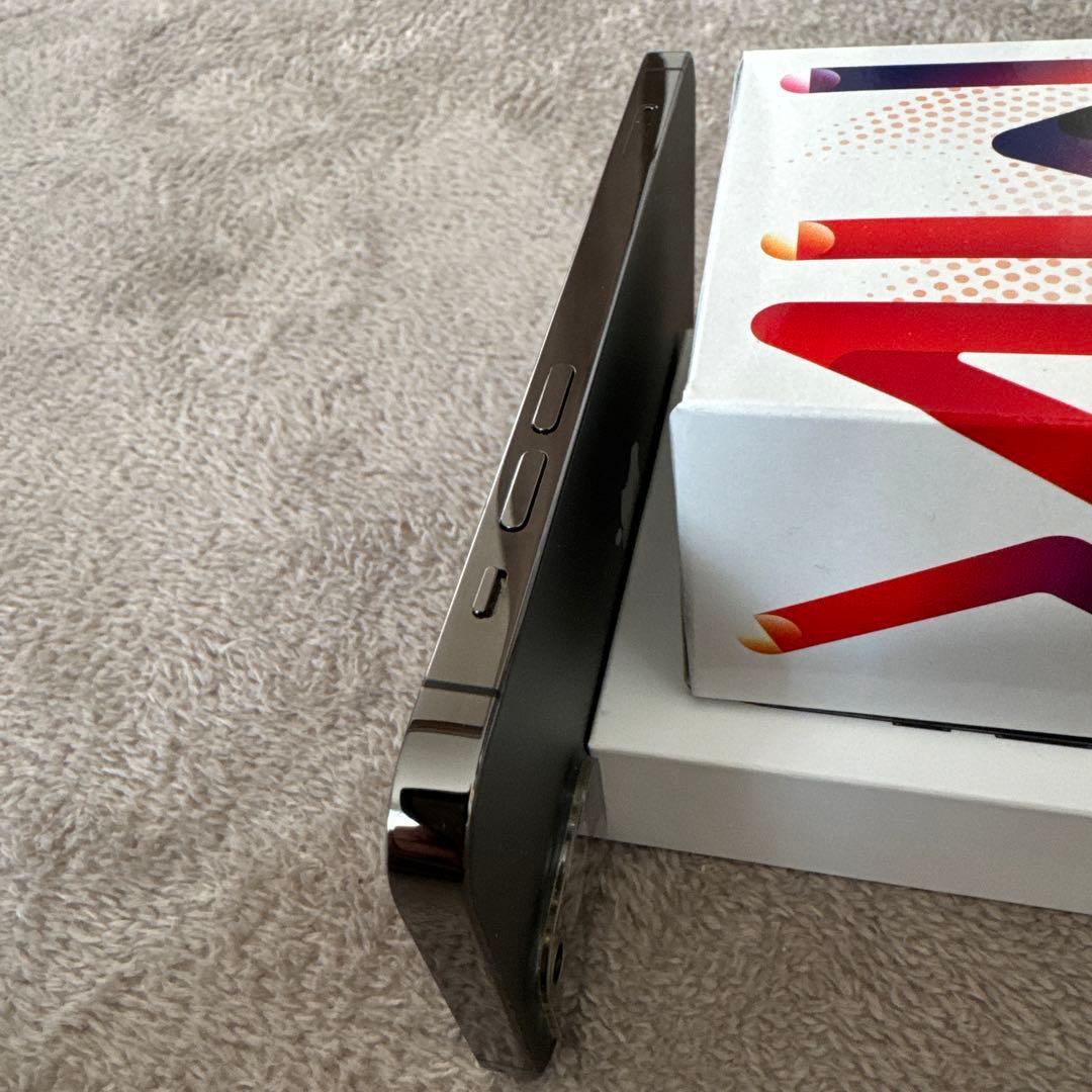 『美品』Apple iPhone 12 proグラファイト 本体