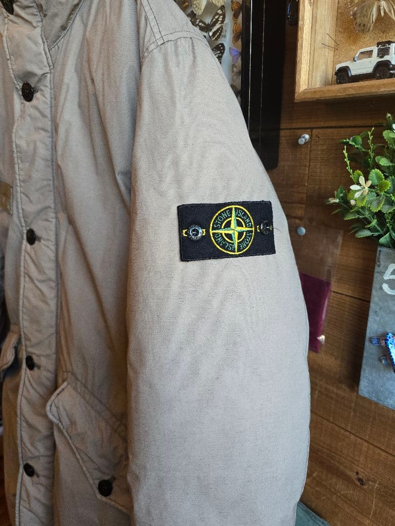 Stone  ベージュ ダウンジャケットXL