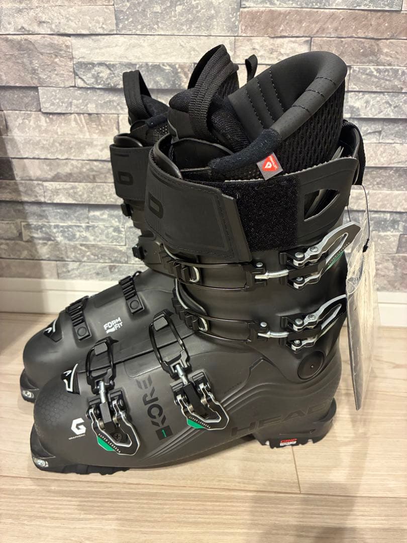 HEADスキーブーツ　21-22 KORE1 27.5cm