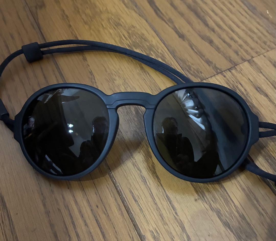 OMBRAZ フレームブラックサングラス 純正ケース付き