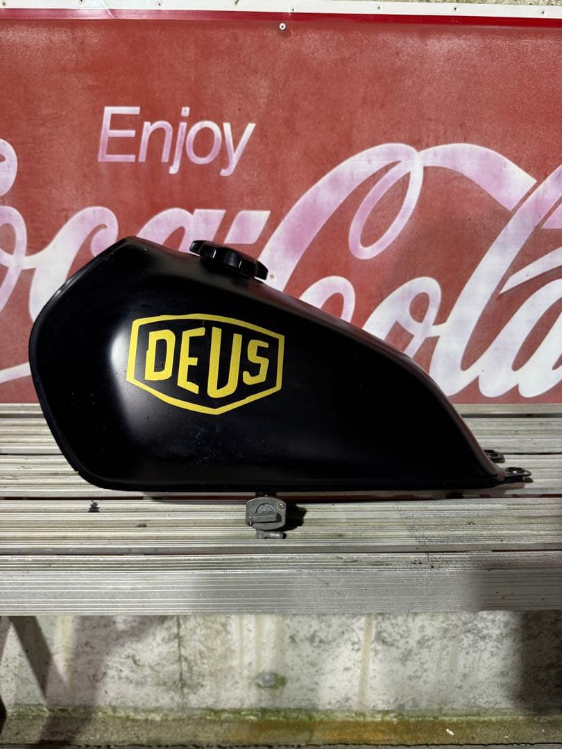 グラストラッカー 純正 タンク