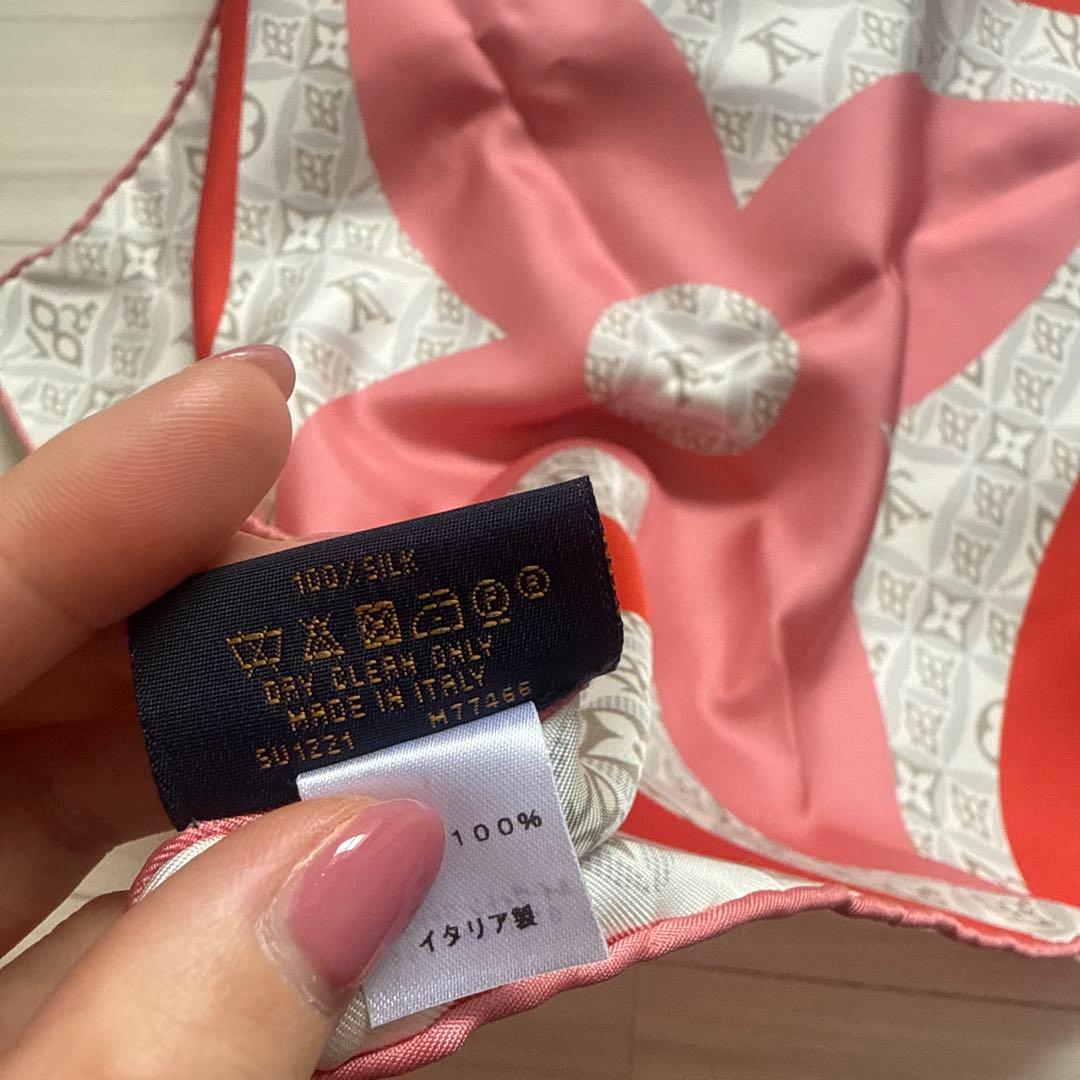 Louis Vuitton シルクハンカチ ピンク レッド