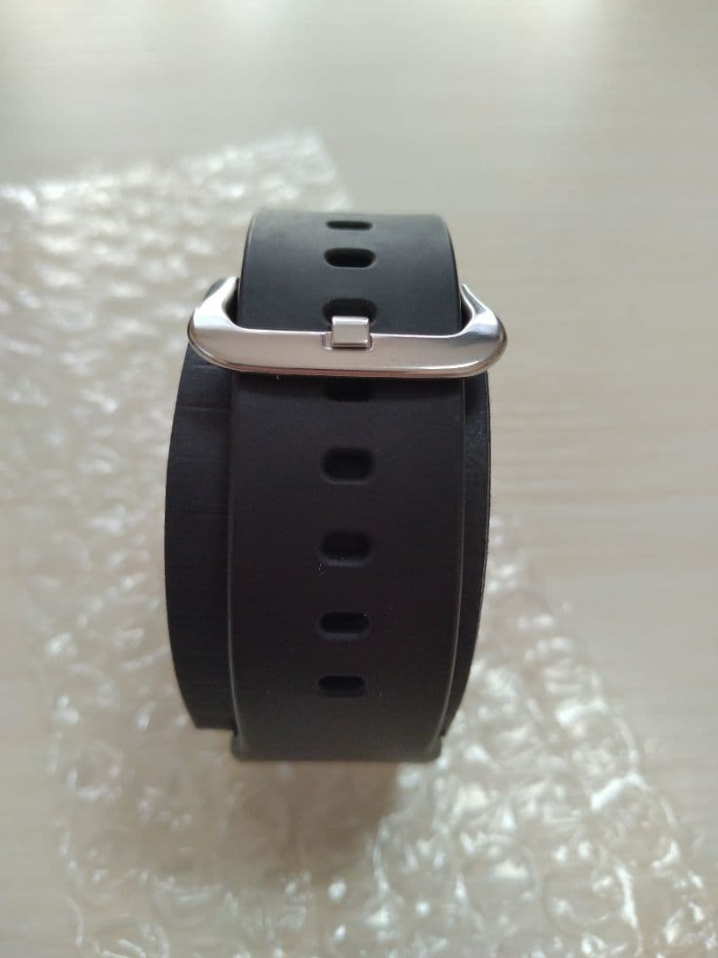 【最終価格・美品】G-SHOCK ジーショック GM-5600　デジタルシルバー